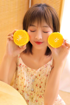 老木匠的三个女儿